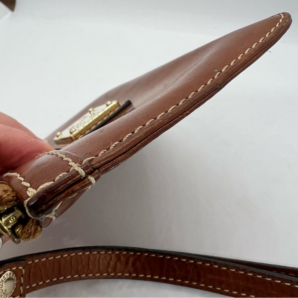 Dooney & Bourke Brown Leather Wristlet Zip Clutch Wallet | Classic Logo | EUC - Picture 6 of 11